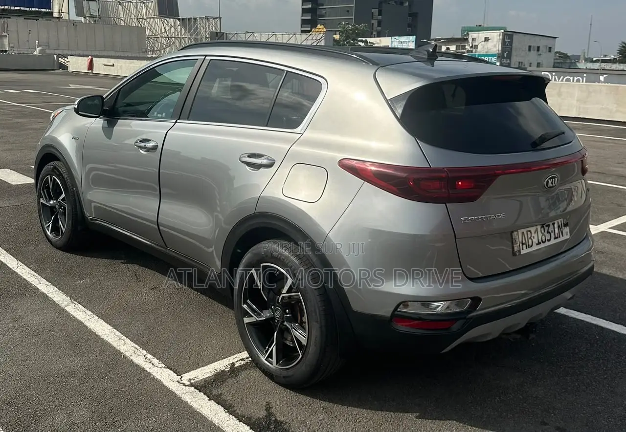 Kia Sportage EX 2022 Gris