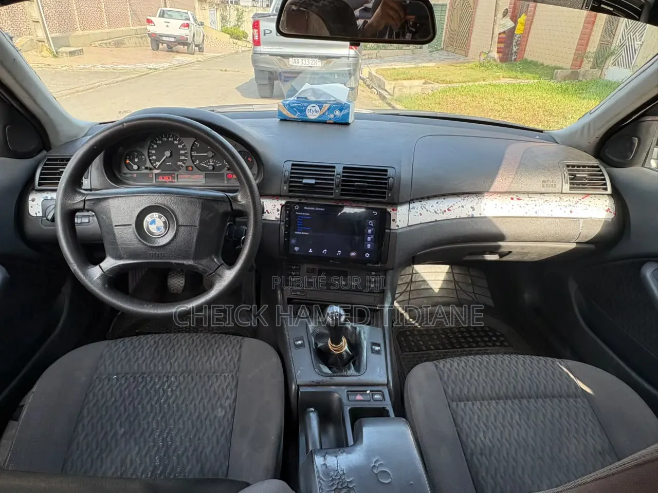 BMW 3 Series 318i RWD 2003 Noir