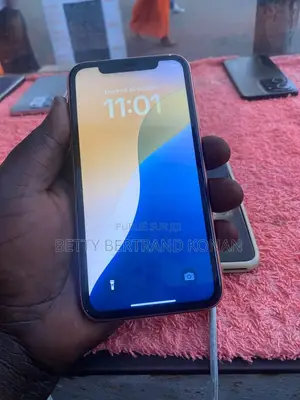 Apple iPhone XR 64 GB Orange