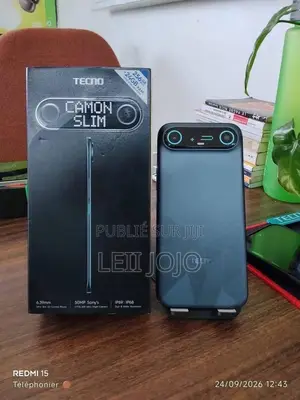 Nouveau Tecno Camon Slim 256 GB Noir