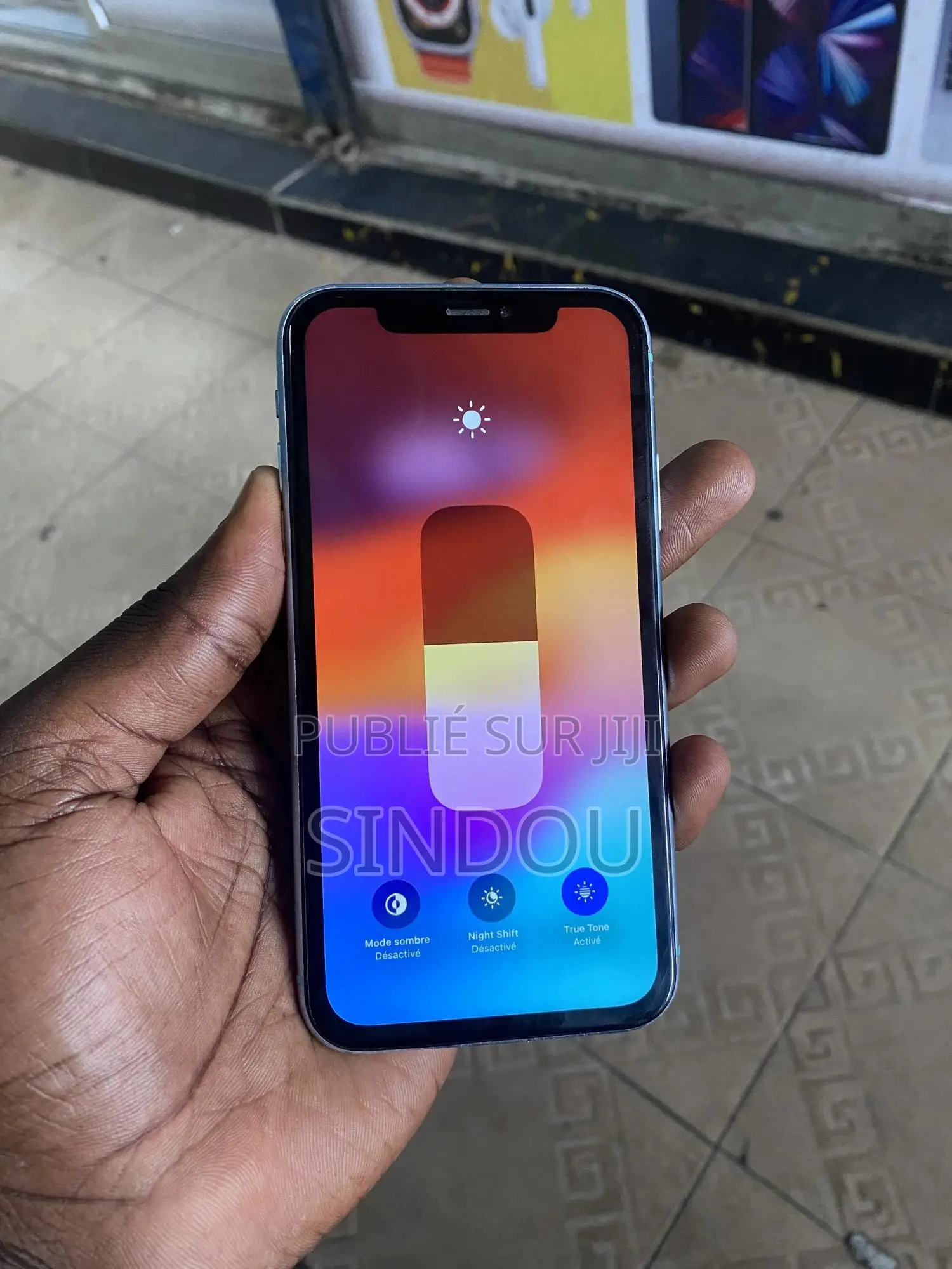 Apple iPhone XR 64 GB Bleu