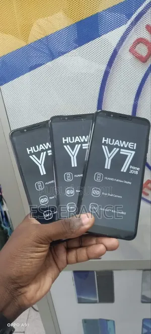 Photo - Huawei Y7 Prime 2018 64 GB Bleu