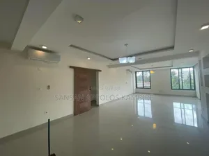 3chbre Appartement dans Location,
Riviera 03, Cocody à Louer