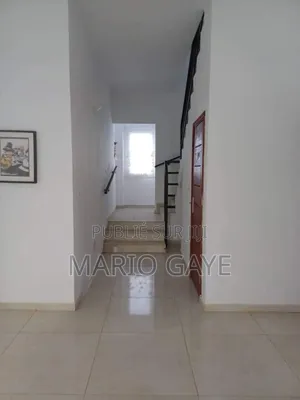 4chbre Duplex dans Gbmlbusiness1998, Grand-Bassam à Vendre