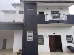 4chbre Duplex dans Gbmlbusiness1998, Grand-Bassam à Vendre