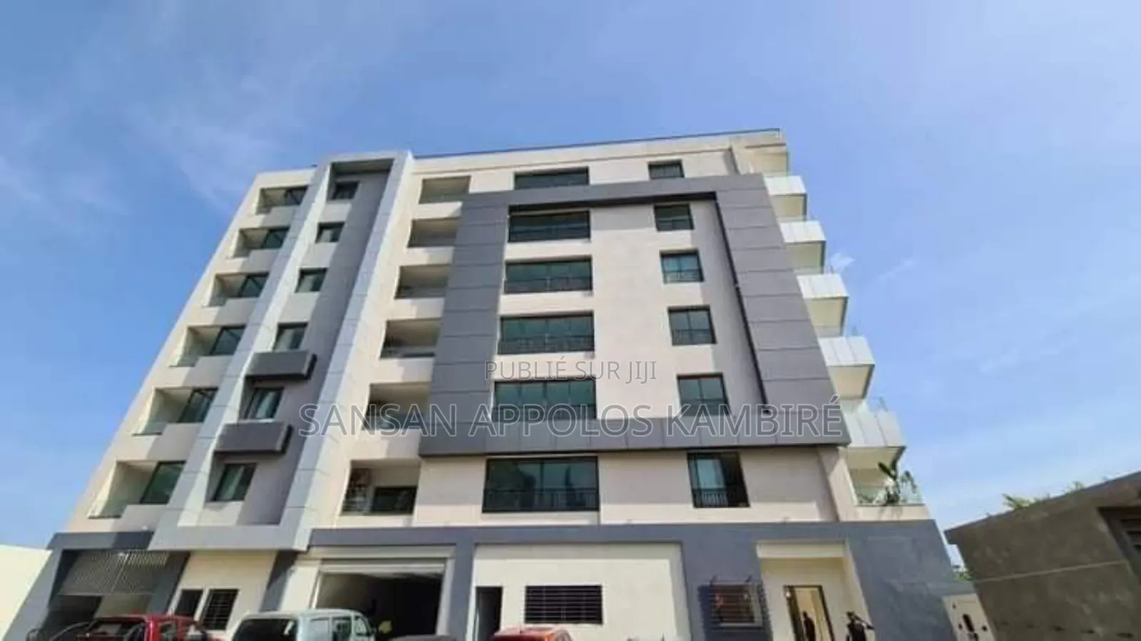 4chbre Appartement dans Superbe Appartement, Cocody à Louer