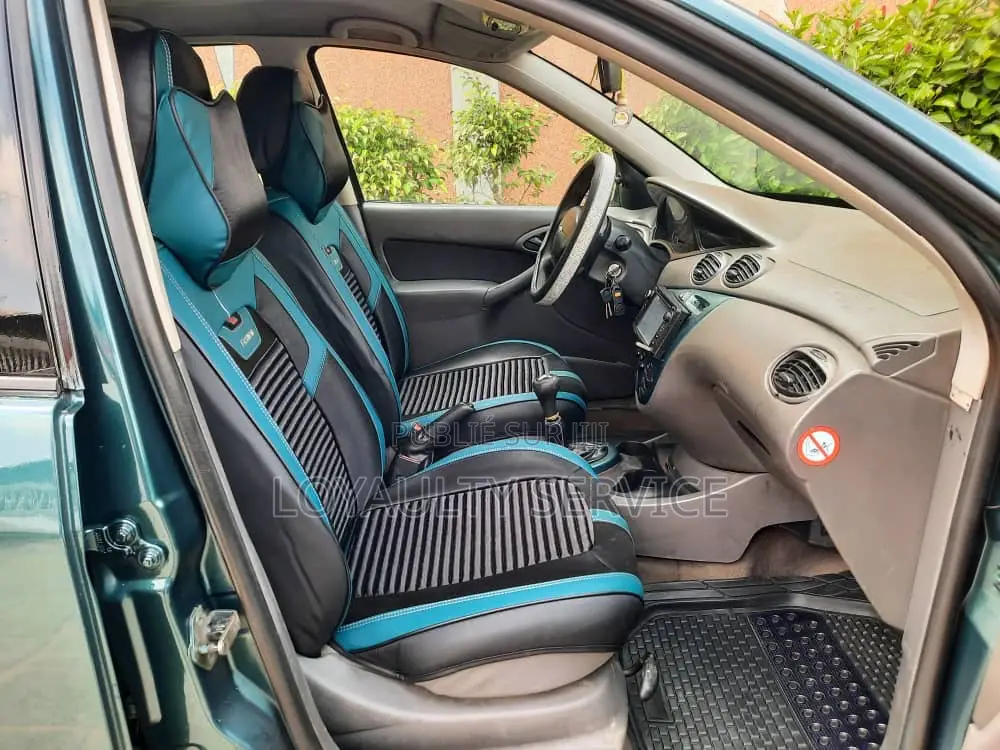 Ford Focus 2002 Bleu