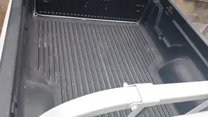 New Mitsubishi L200 2021 Blanc cassé