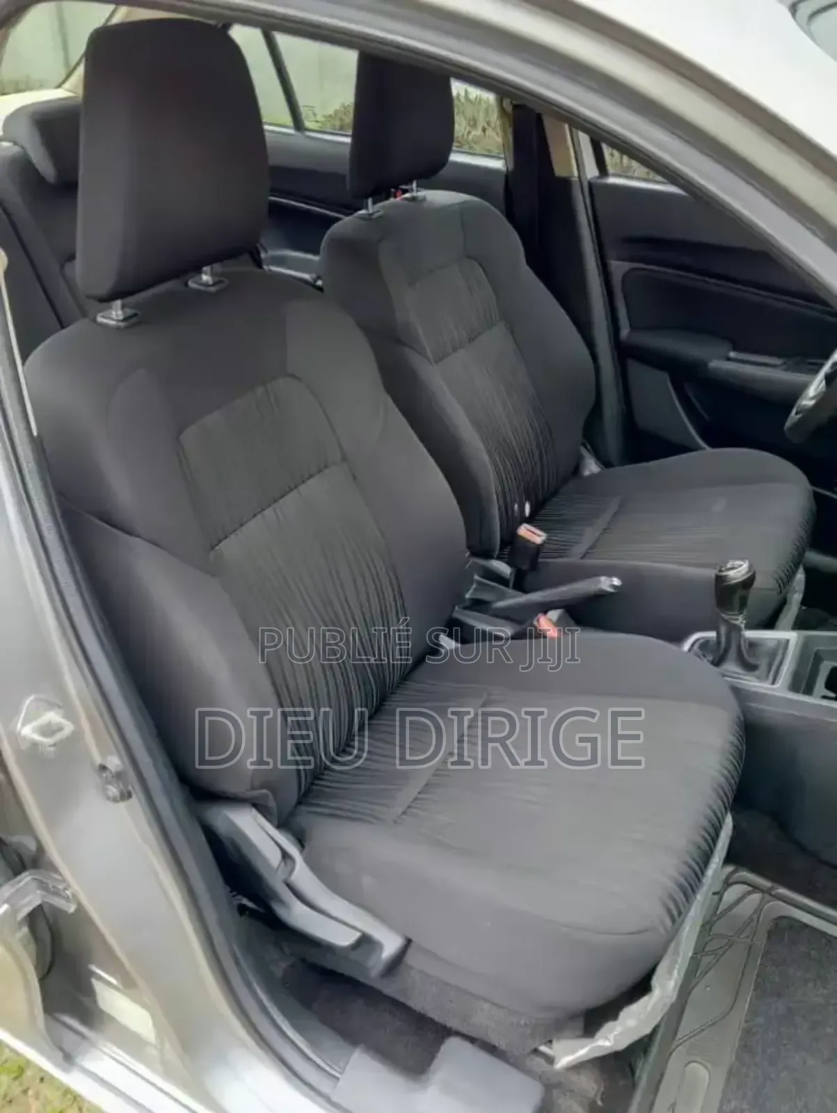 New Suzuki Dzire 2022 Gris