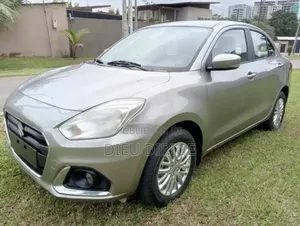 New Suzuki Dzire 2022 Gris