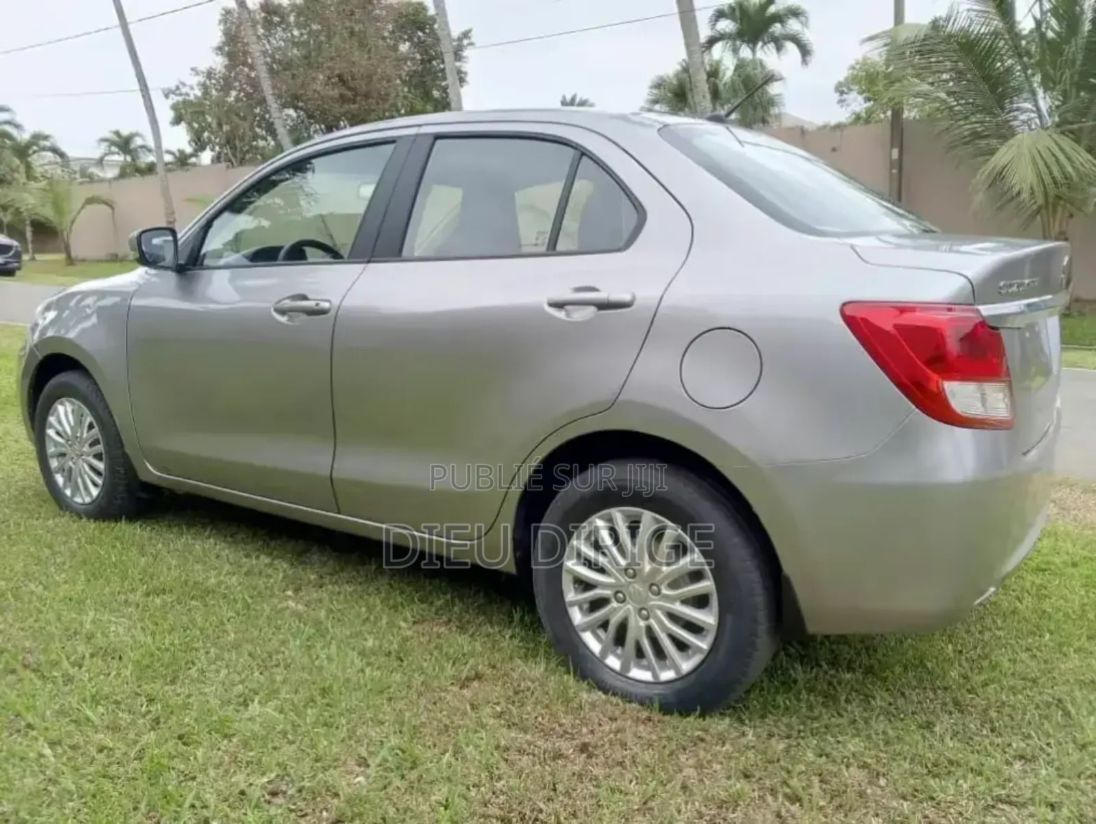 New Suzuki Dzire 2022 Gris