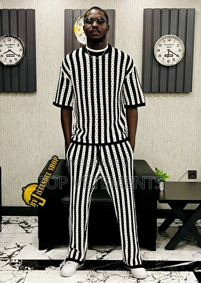 Nouvelle Collection De Complet Haut Et Bas en Stock Limité