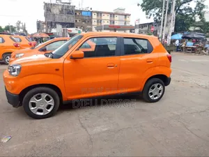 Photo - New Suzuki S-Presso 2023 Orange