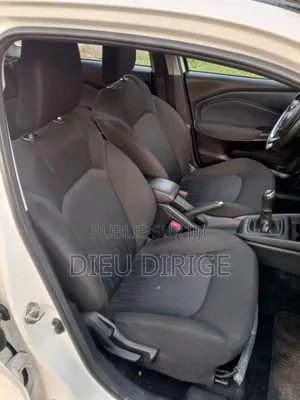 New Toyota Starlet 2023 Blanc