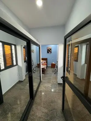 2 Pièces Et Studio Meublé En Location