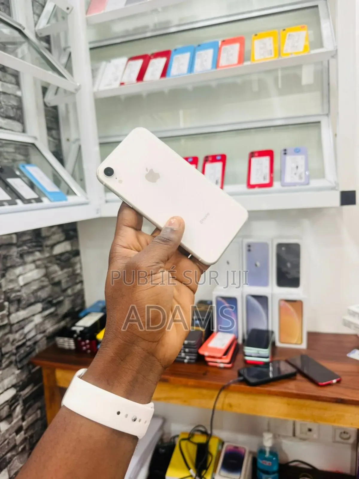 New Apple iPhone XR 64 GB Autre