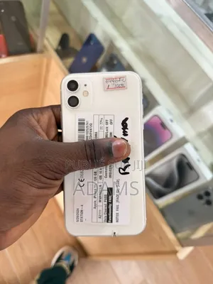 Photo - New Apple iPhone 11 64 GB Autre