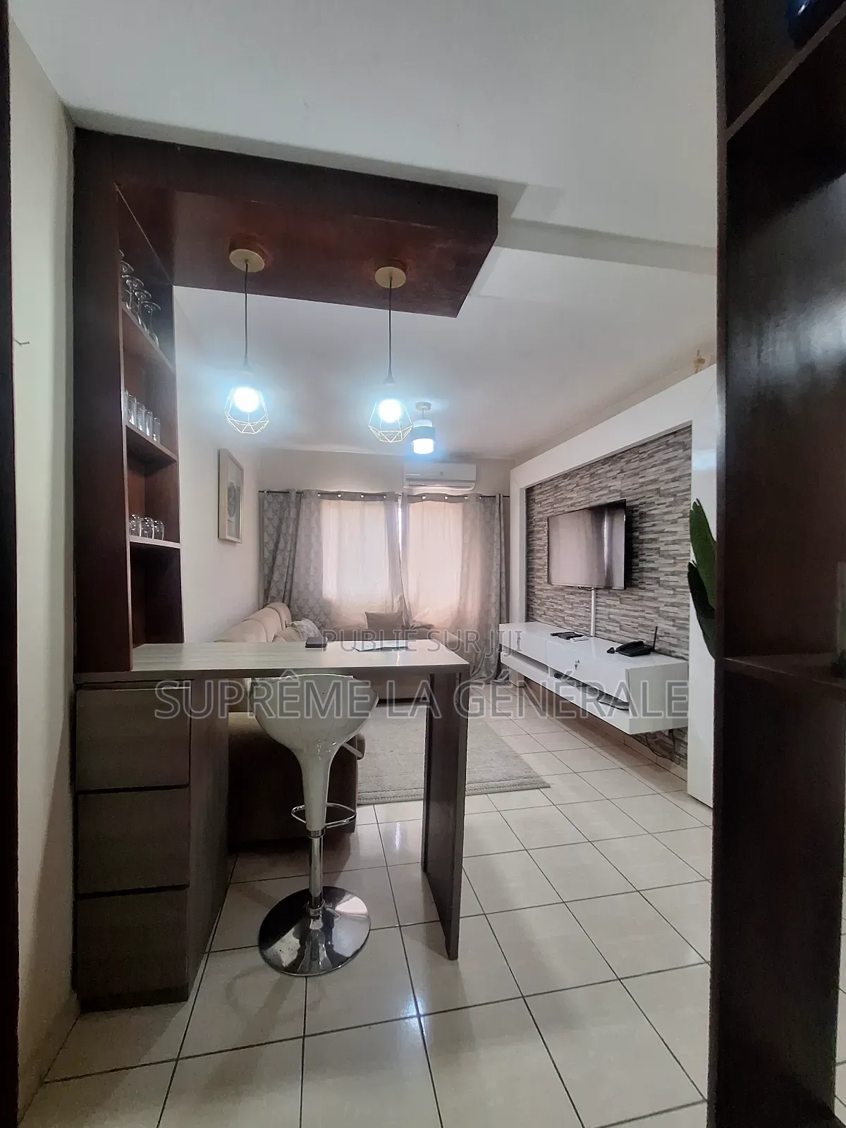 Furnished 3chbre Appartement dans Générale Immobilière, Koumassi