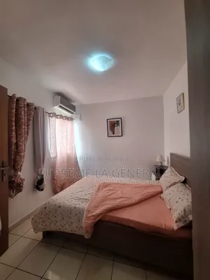 Furnished 3chbre Appartement dans Générale Immobilière, Koumassi