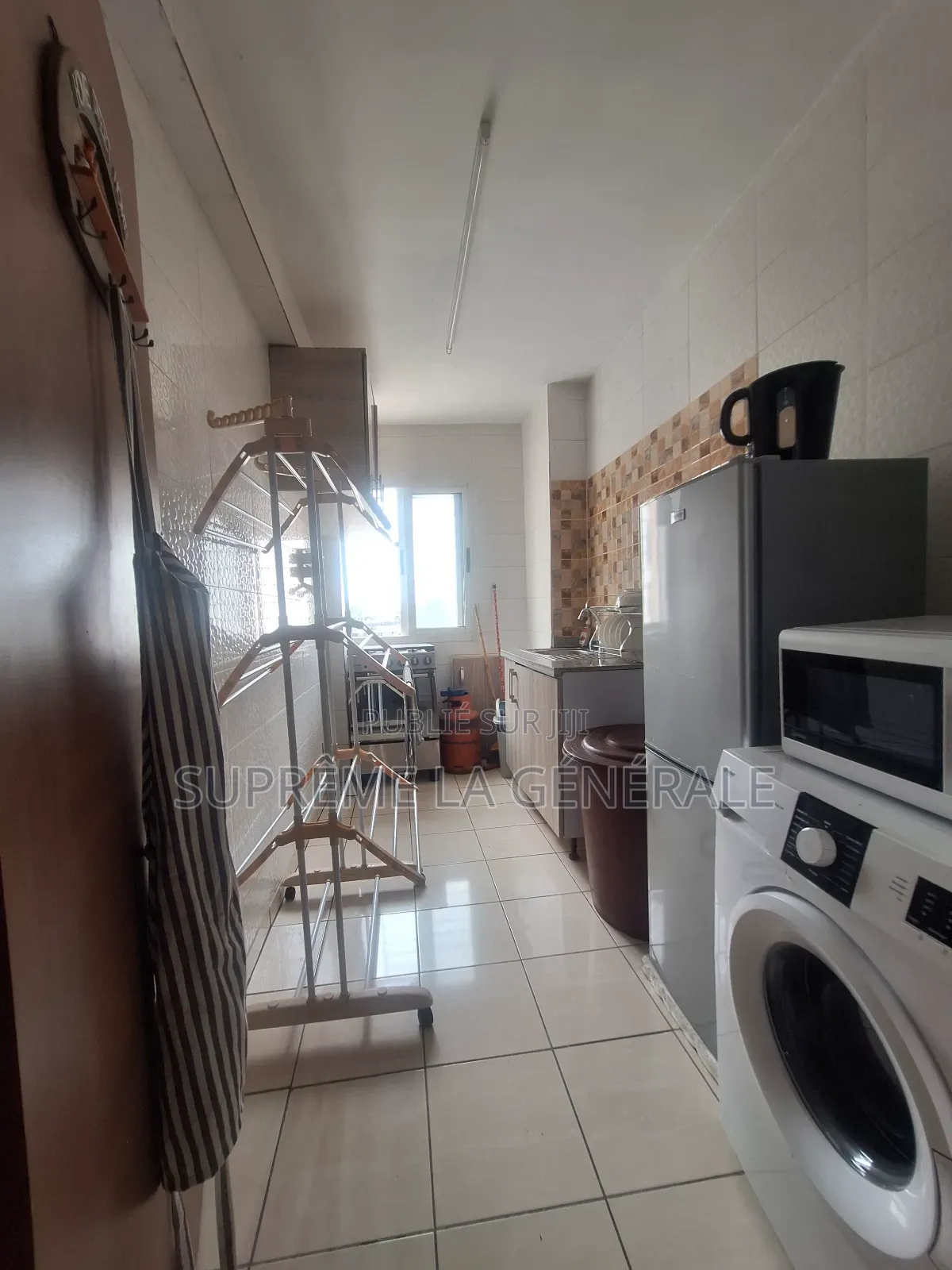 Furnished 3chbre Appartement dans Générale Immobilière, Koumassi