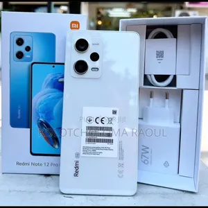 Neuf Xiaomi Redmi 12 5G 128 GB Bleu