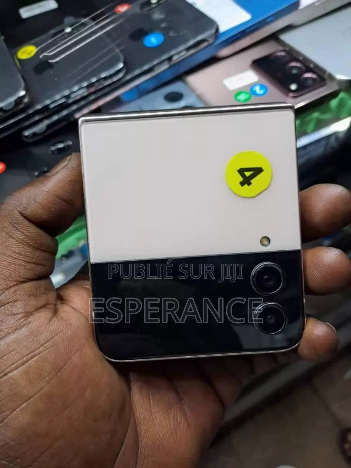 Samsung Galaxy Z Flip4 128 GB Noir