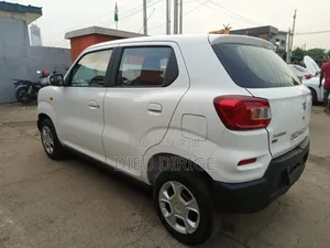 New Suzuki S-Presso 2023 Blanc