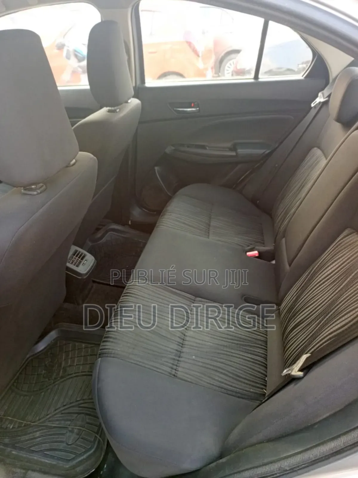 New Suzuki Dzire 2023 Gris