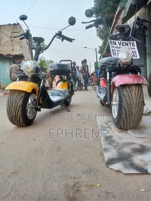 New Harley-Davidson FXR 2023 Jaune