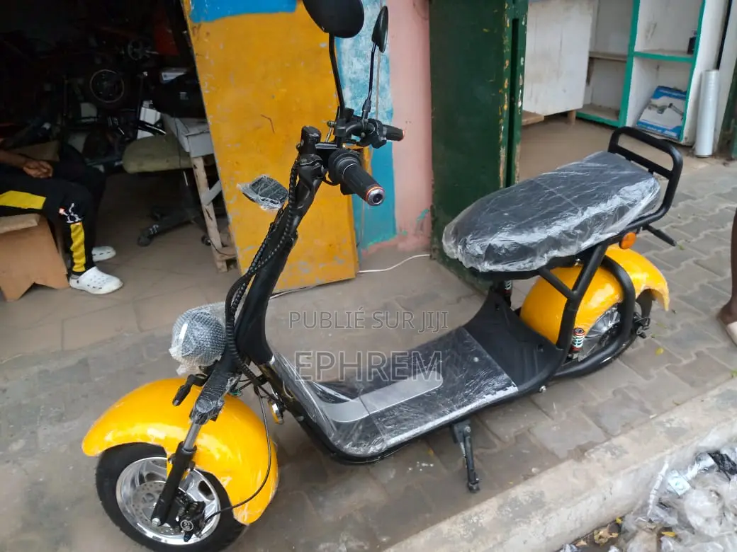 New Harley-Davidson FXR 2023 Jaune