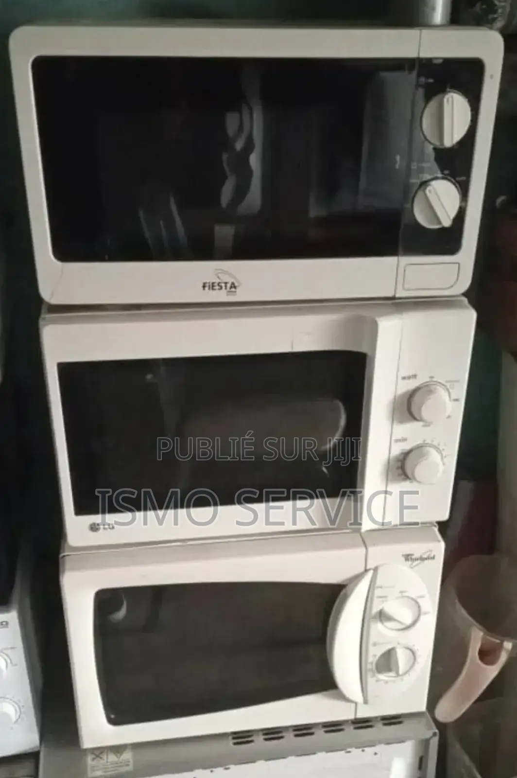 Des Fours Micro-Ondes Disponibles