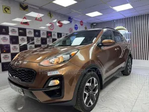 Kia Sportage LX 2022 Doré