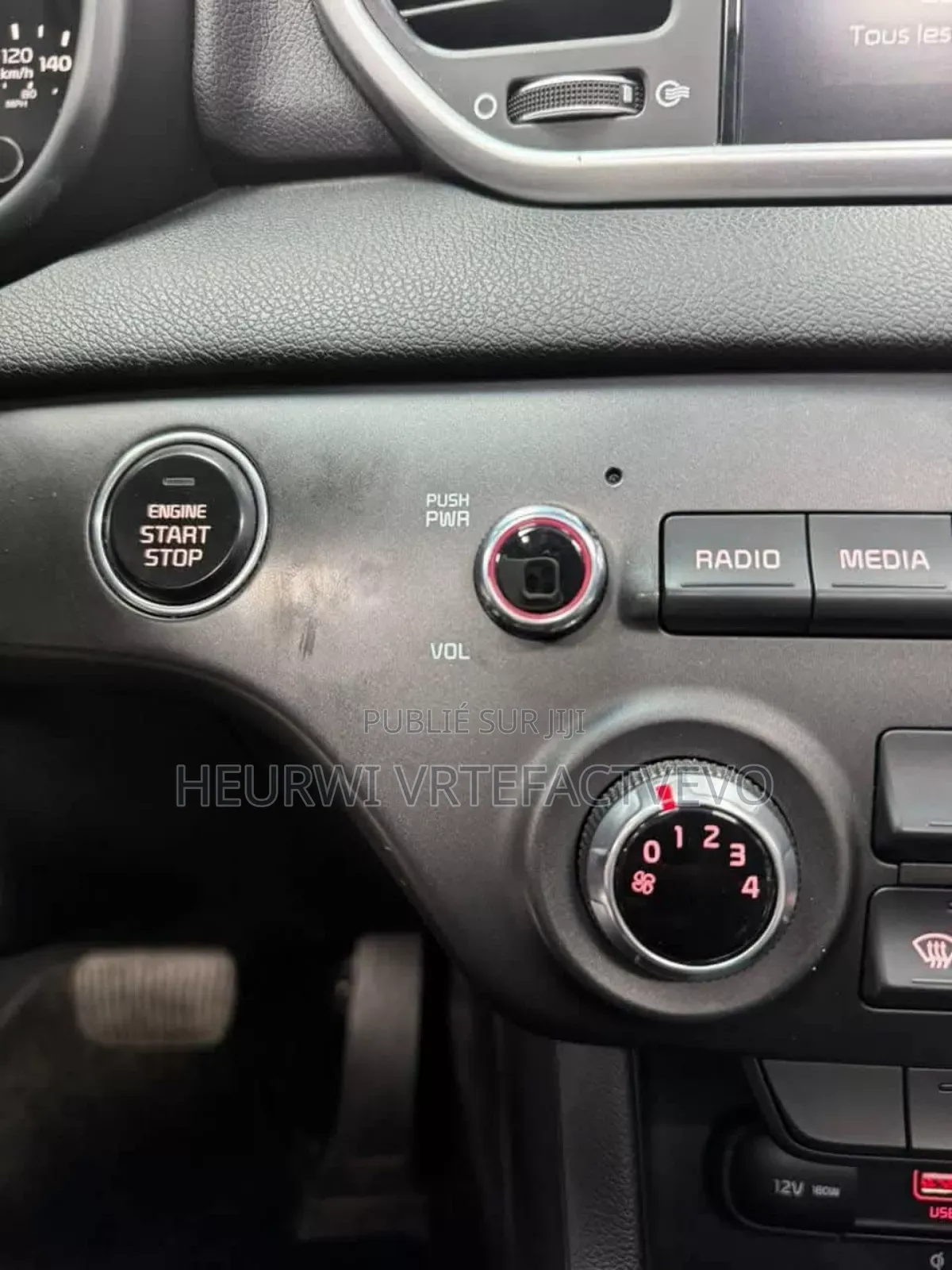 Kia Sportage LX 2022 Doré