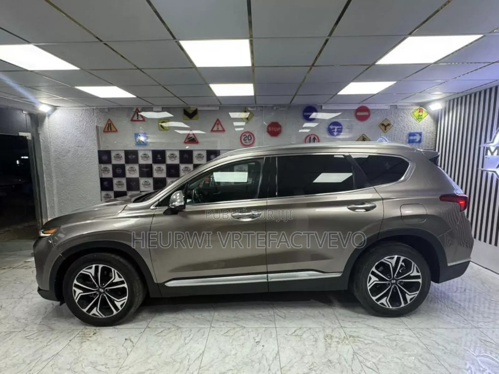 Hyundai Santa Fe Limited 2.4 FWD 2019 Gris