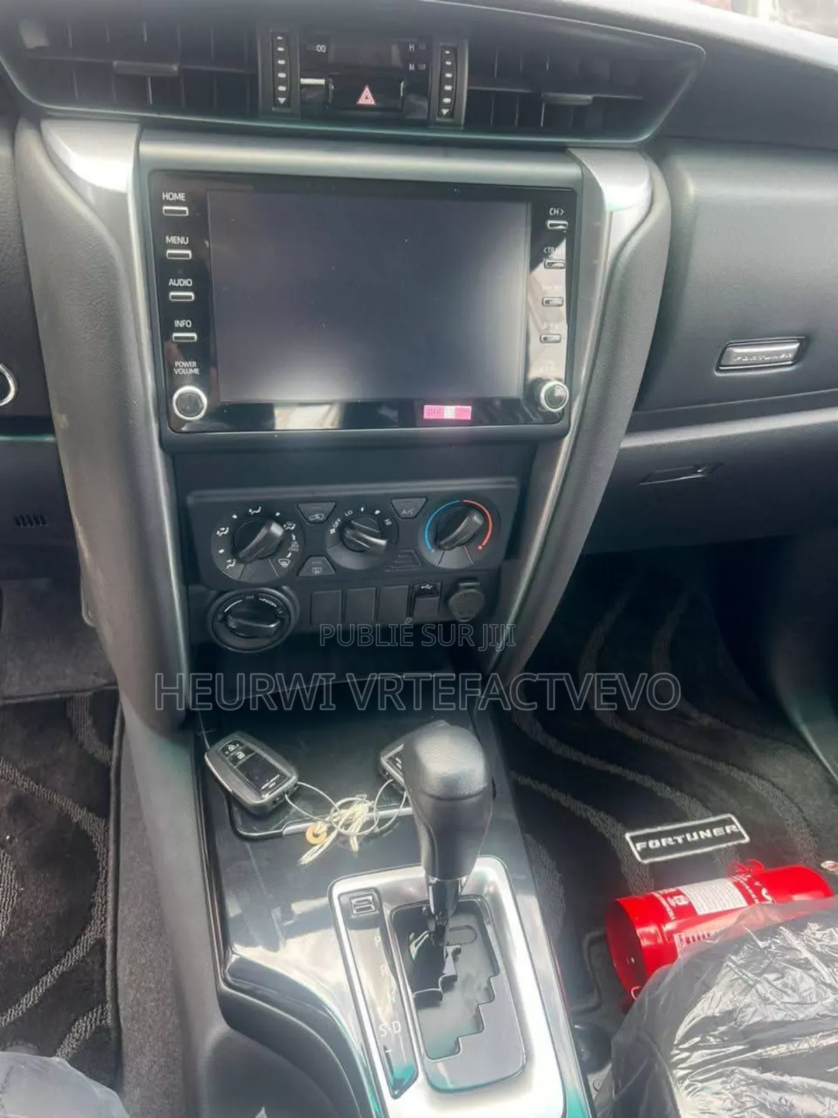New Toyota Fortuner 4.0 AWD 2024 Noir