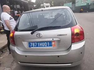 Toyota Corolla 2004 Gris