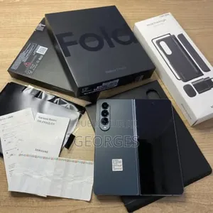 Photo - New Samsung Galaxy Z Fold4 256 GB Black