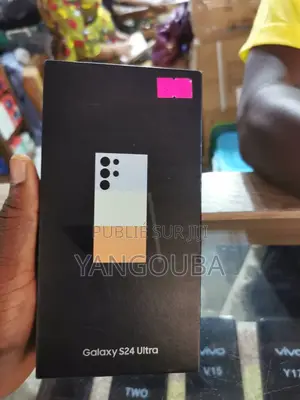 Photo - New Samsung Galaxy S24 Ultra 512 GB Blanc