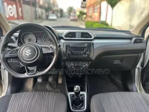 Suzuki Dzire 2023 Blanc