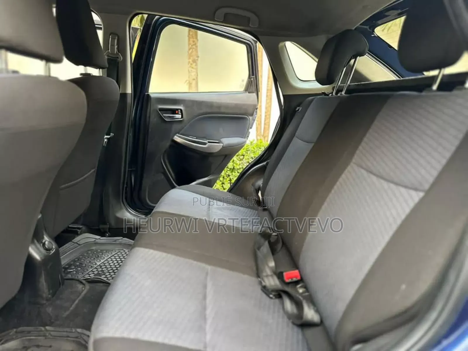 Toyota Starlet 2022 Bleu