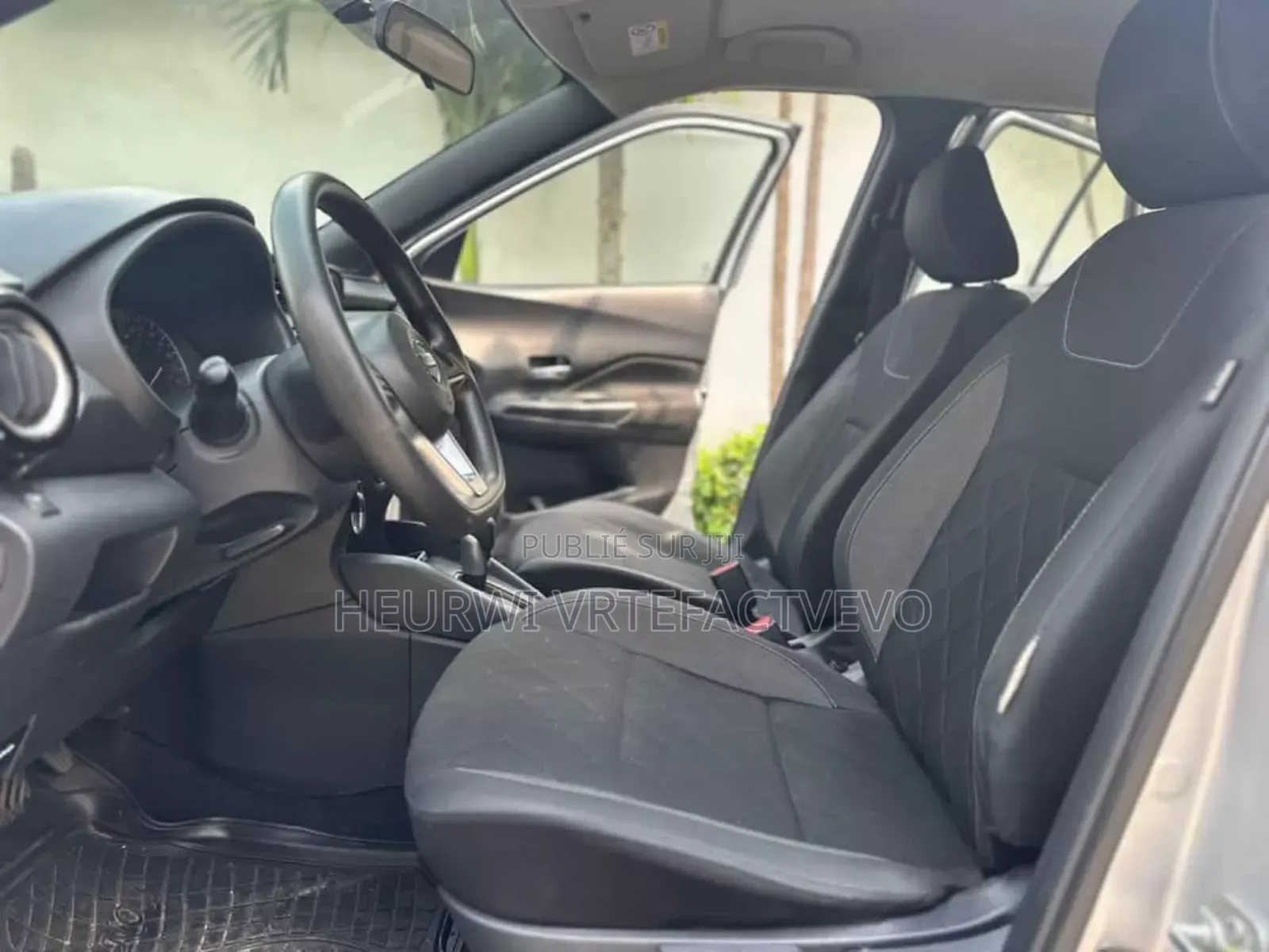 Nissan Kicks S 2019 Gris