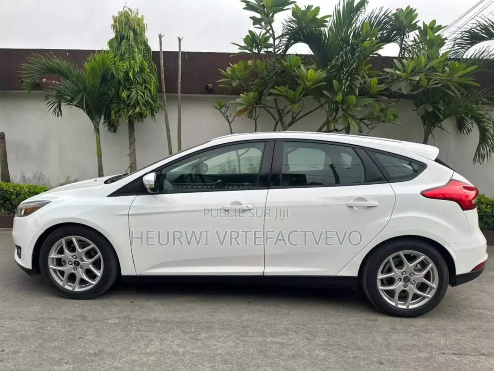 Ford Focus 2015 Blanc