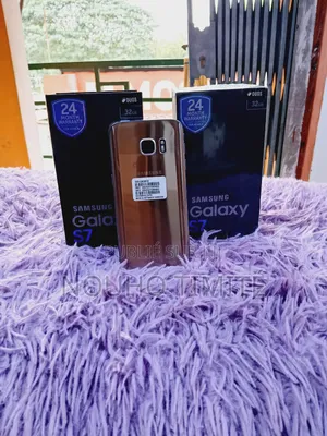 Photo - New Samsung Galaxy S7 32 GB Noir