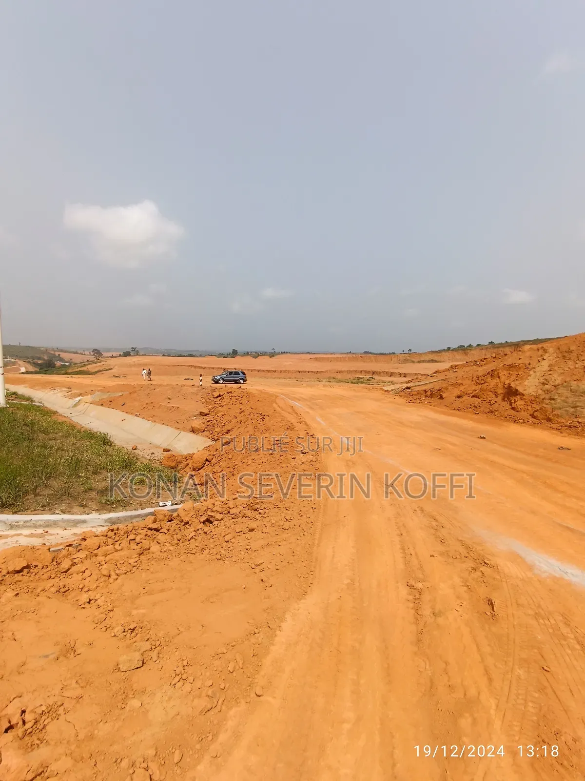 Vente Terrain DE 2000M2 Avec Acd En Bordure DE Voie Y4