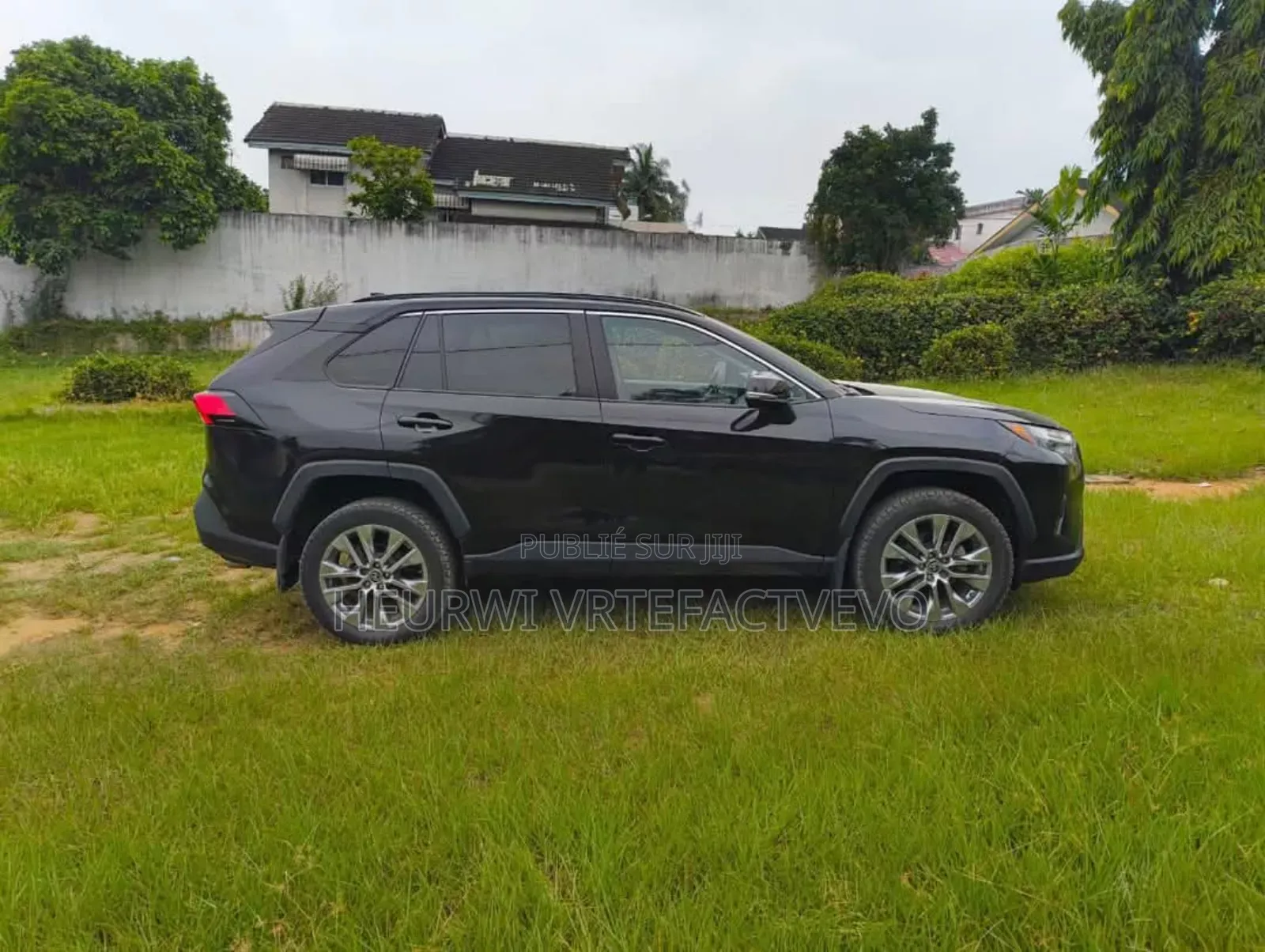 Toyota RAV4 XLE AWD 2023 Noir