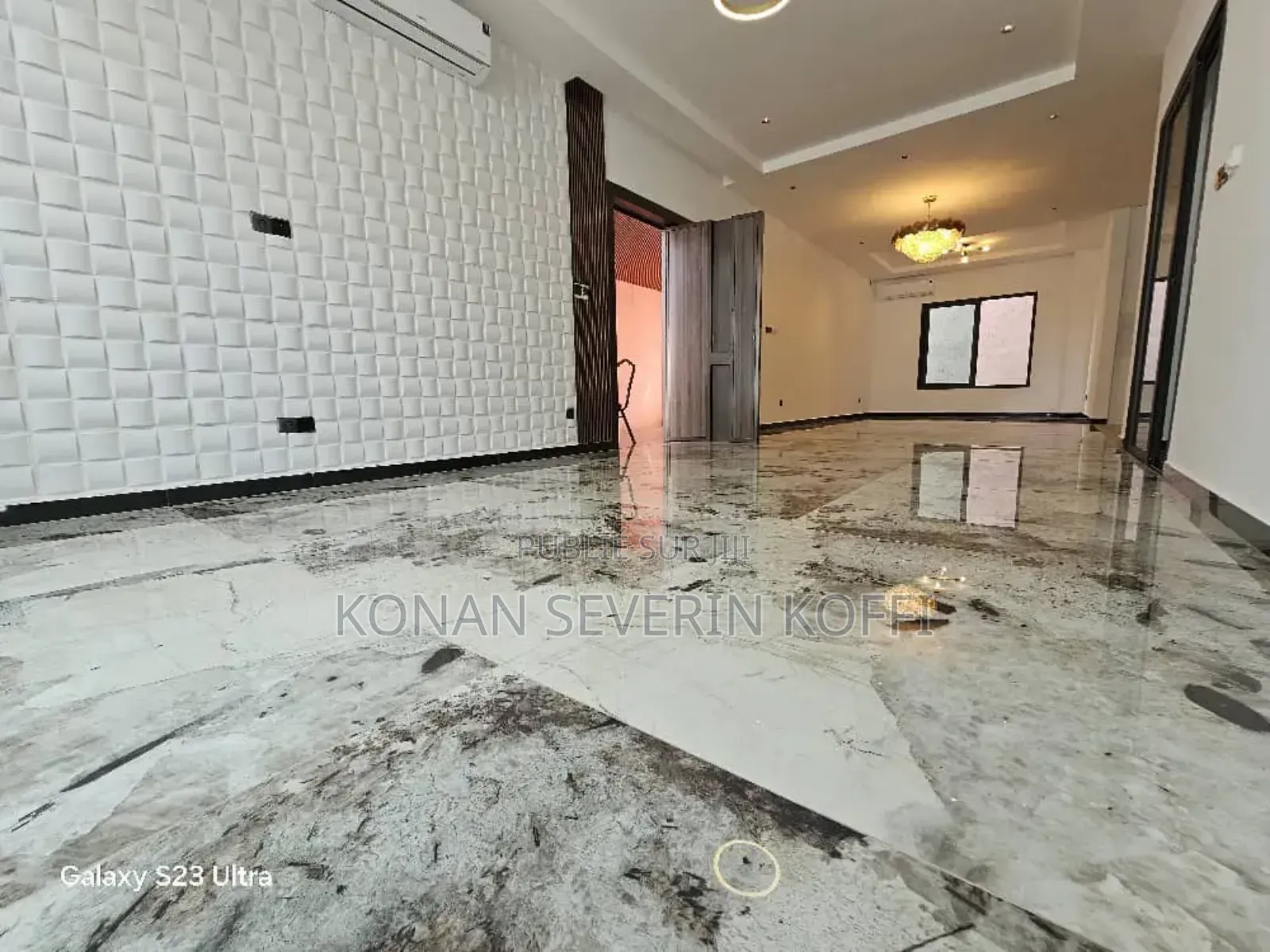 4chbre Duplex dans La Maison Idéale, Cocody à Vendre