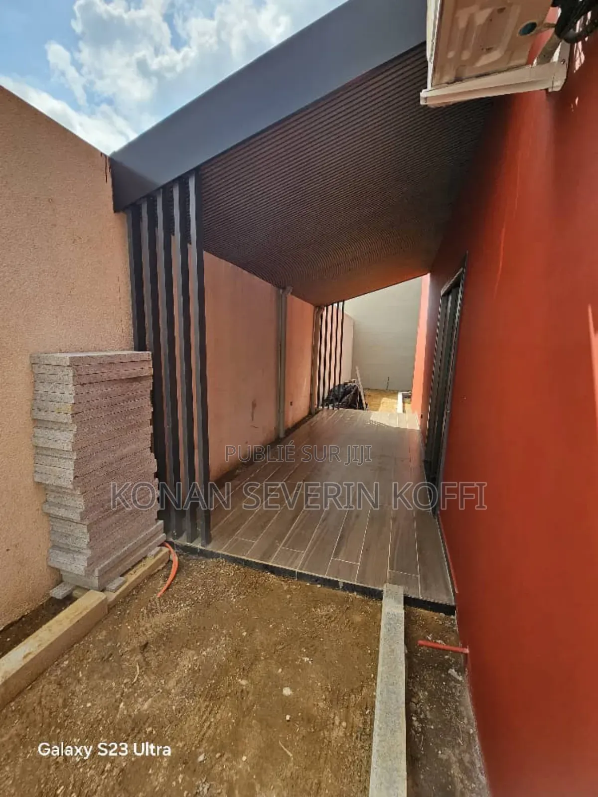 4chbre Duplex dans La Maison Idéale, Cocody à Vendre