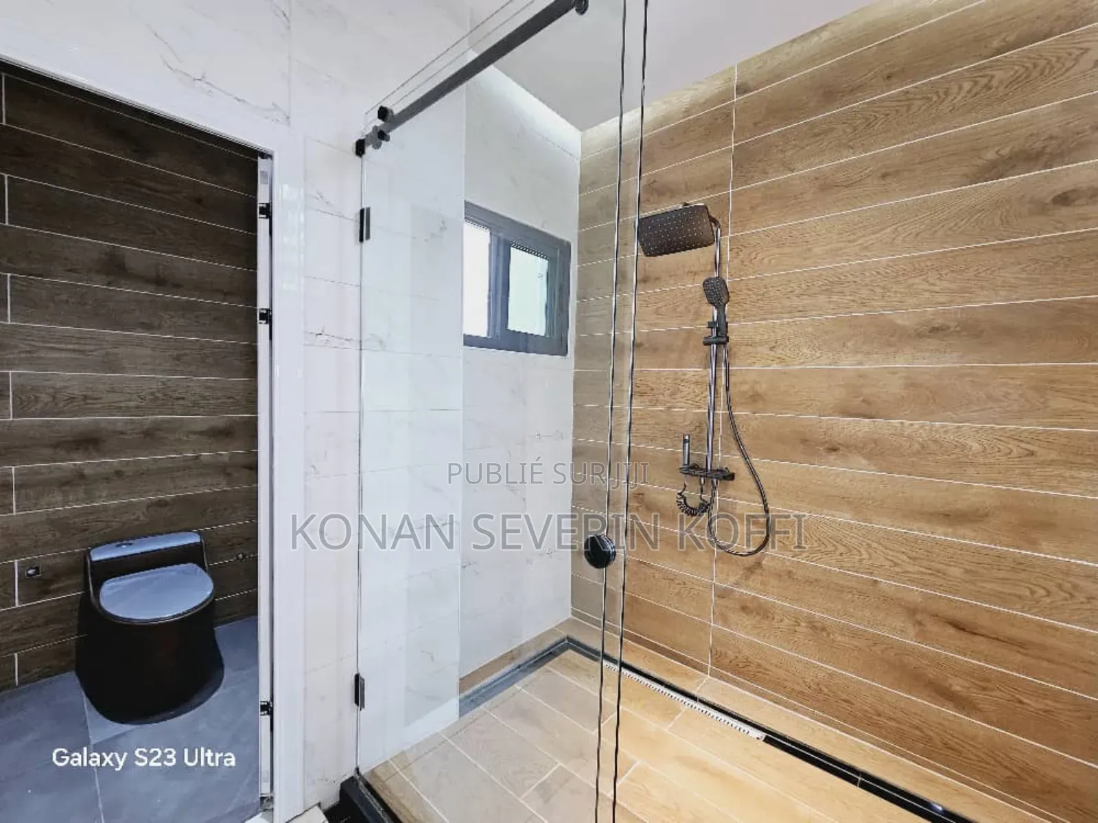 4chbre Duplex dans La Maison Idéale, Cocody à Vendre