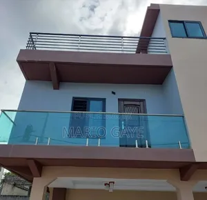10chbre Duplex dans Mario, Cocody à Vendre