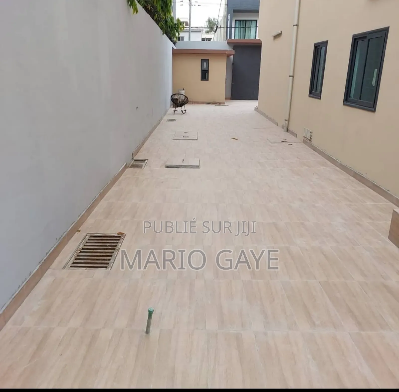 10chbre Duplex dans Mario, Cocody à Vendre